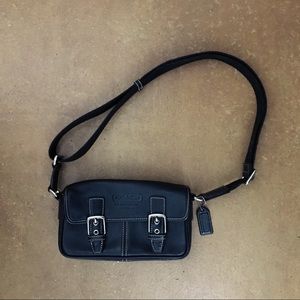 2000s Classic Black Leather Coach Purse